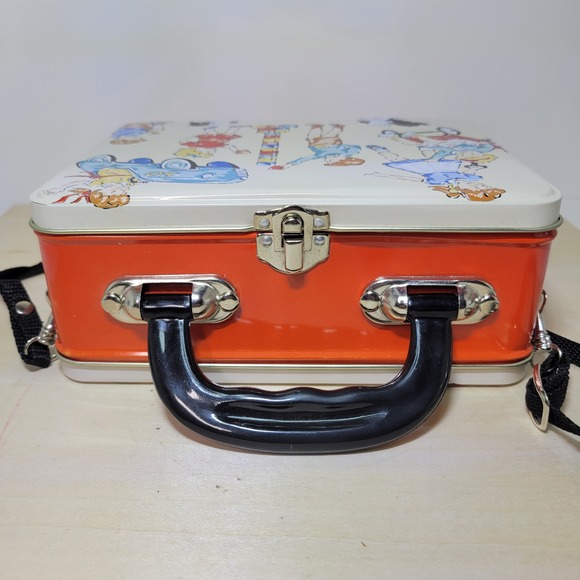 Vintage Style Metal Lunchbox‎ with Strap Retro Children Playing School Orange - Picture 2 of 7